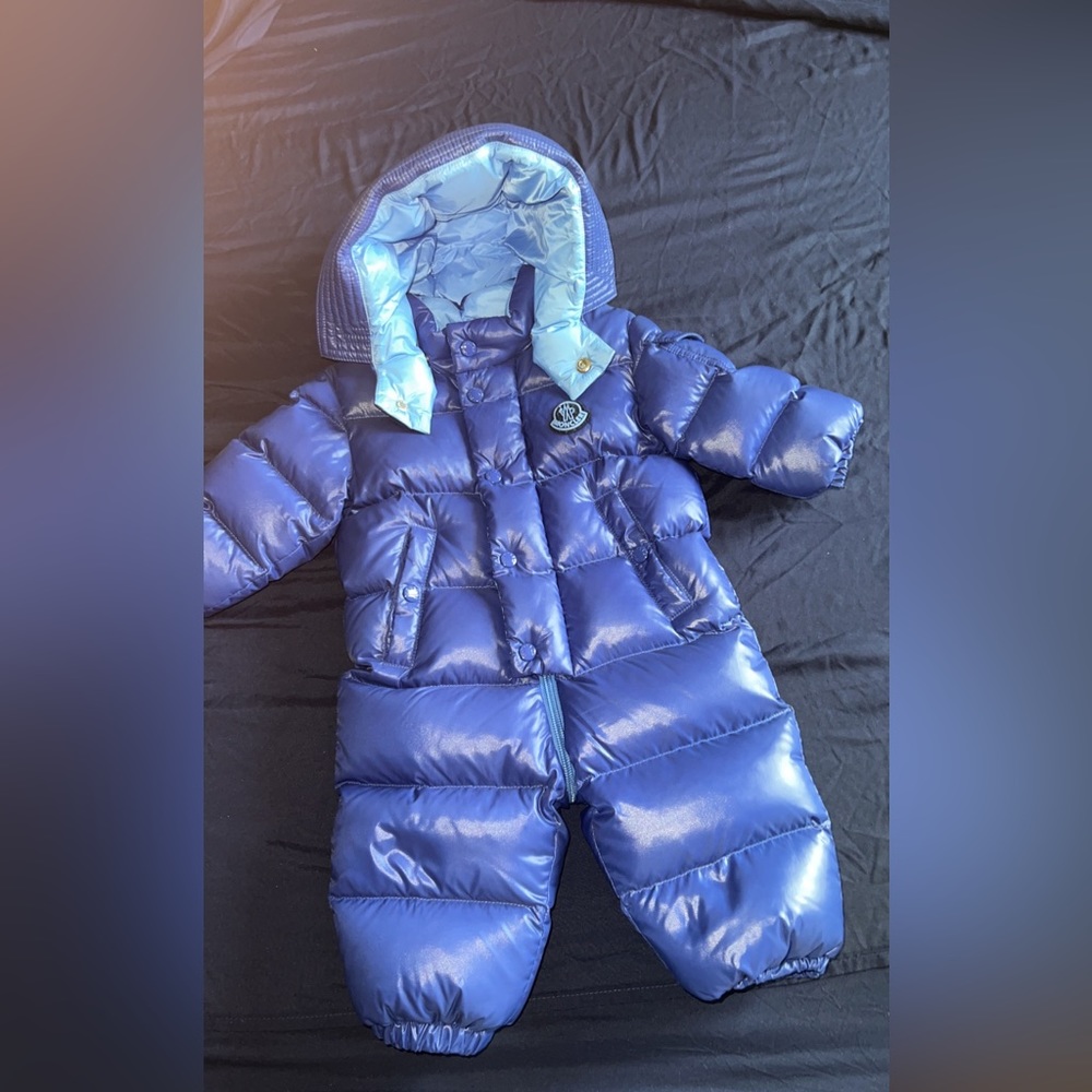 Snow suit